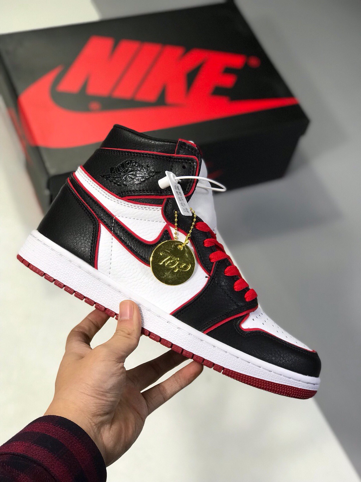 bloodline jordan 1 outfit